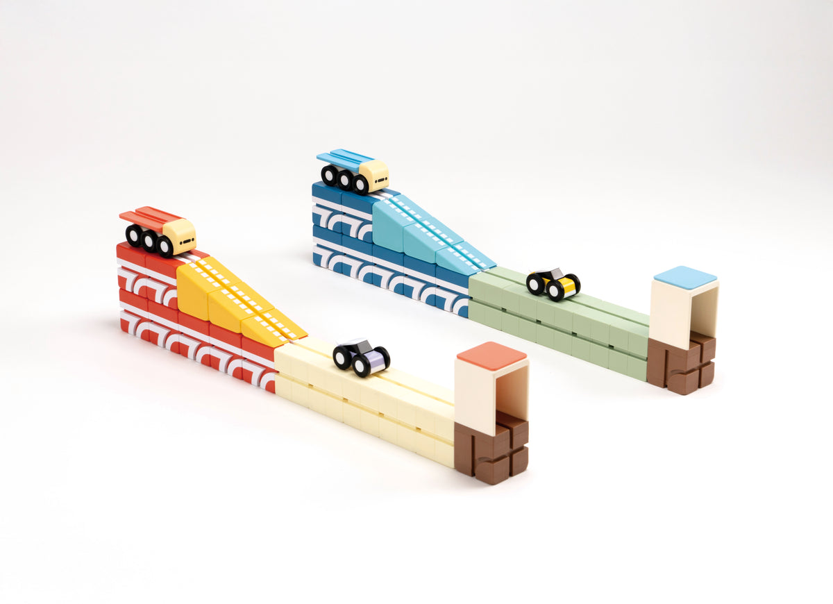 Qbi Magnetic Cubes – Play Starter Set (STEM Educational Toy)